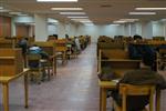 سالن مطالعه کتابخانه مرکزي دانشگاه قم 